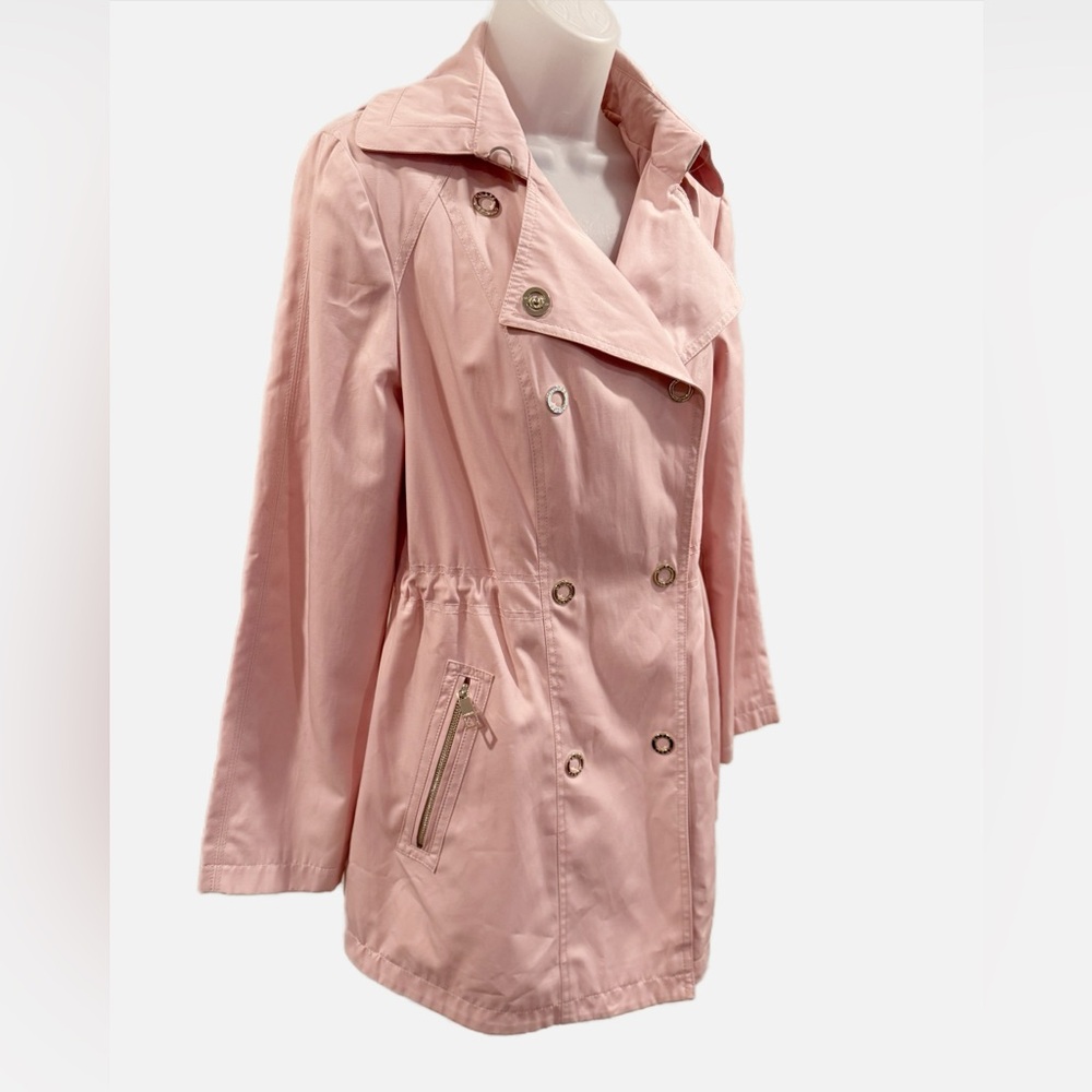 Guess | Blush Pink Double-Breasted Trench Jacket | Lightweight City Chic - Picture 6 of 15